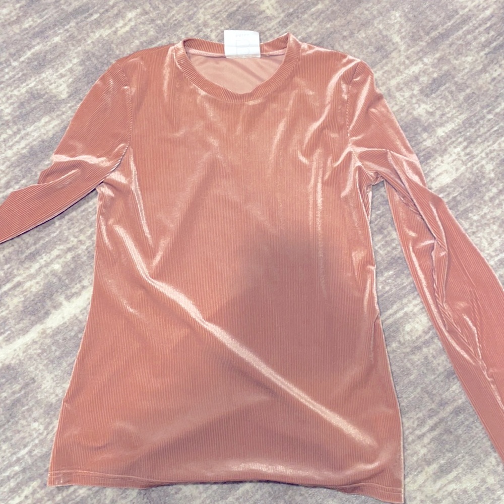 Long sleeve long shirt in light pink